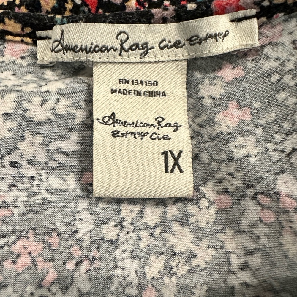 American Rag Dress - Picture 4 of 5